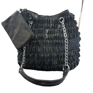 AmeriLeather Black Butterfied Leather Shoulder Crossbody Bag w/ Change Purse